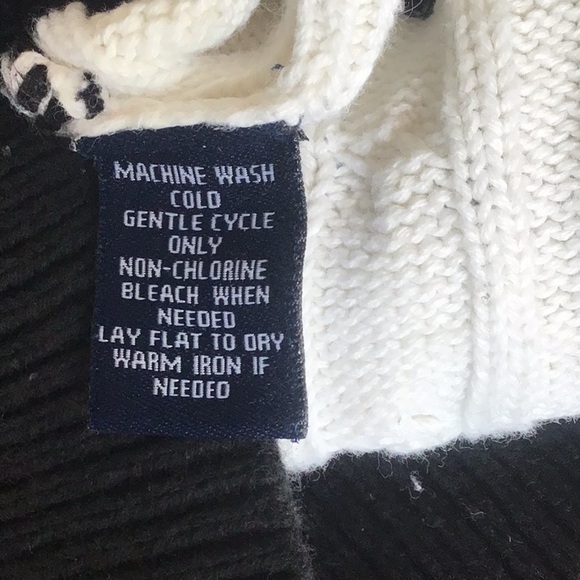 Chaps 100% Cotton Cableknit Black and White Broad Striped V-Neck Sweater Medium - Picture 7 of 8